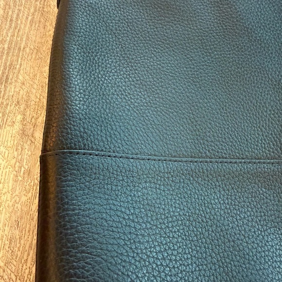 $280 NWOT Kate Spade Southport Ave Cora Crossbody Black Bag w/Adjustable Strap - Picture 6 of 6